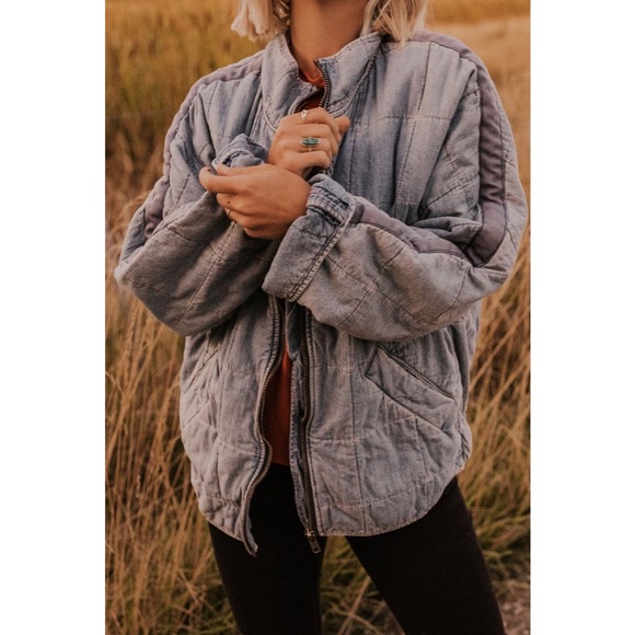 NWT ✨ Free People dolman quilted denim jacket $198 - Picture 2 of 7